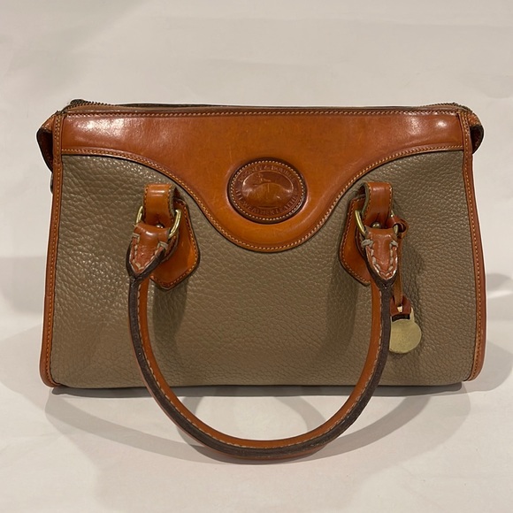 Dooney & Bourke Bags Dooney Bourke In Euc Tote Bag With Serial